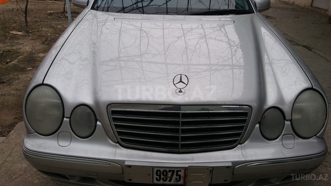 Mercedes E 240 2000, 167,024 km - 2.6 l - Bakı
