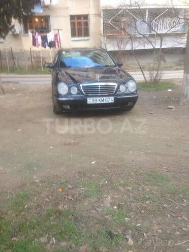 Mercedes E 240 1999, 240,000 km - 2.4 l - Bakı