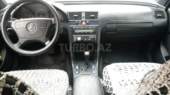 Mercedes C 220 2000, 412,000 km - 2.2 l - Bakı