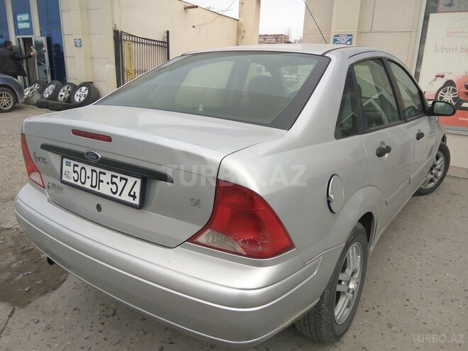 Ford Focus 2000, 234,000 km - 2.0 l - Bakı