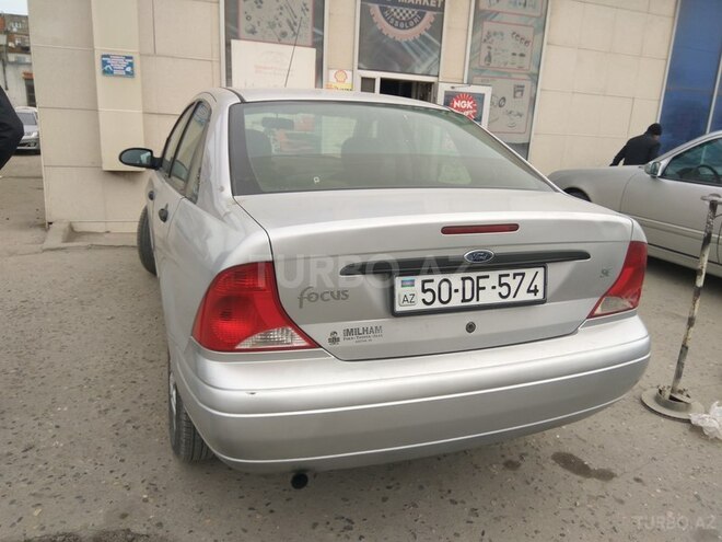 Ford Focus 2000, 234,000 km - 2.0 l - Bakı
