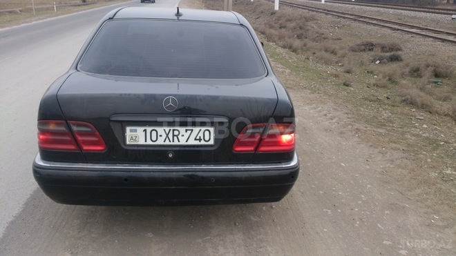 Mercedes E 240 1997, 350,000 km - 2.4 л - Bakı