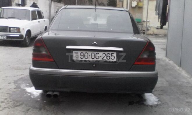 Mercedes C 220 1997, 289,000 km - 2.2 л - Bakı