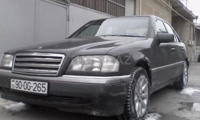 Mercedes C 220 1997, 289,000 km - 2.2 л - Bakı