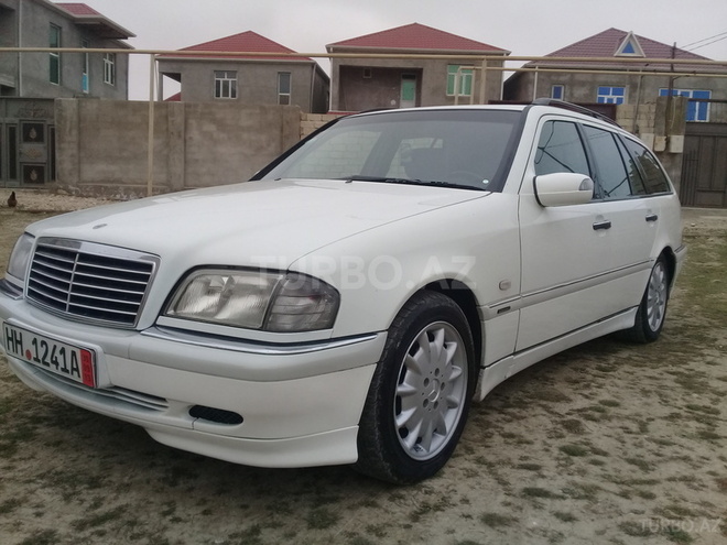Mercedes C 220 1998, 238,000 km - 2.2 l - Bakı
