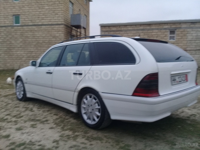 Mercedes C 220 1998, 238,000 km - 2.2 l - Bakı