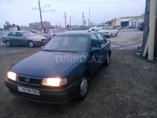 Opel Vectra 1994, 312,000 km - 2.0 l - Bakı