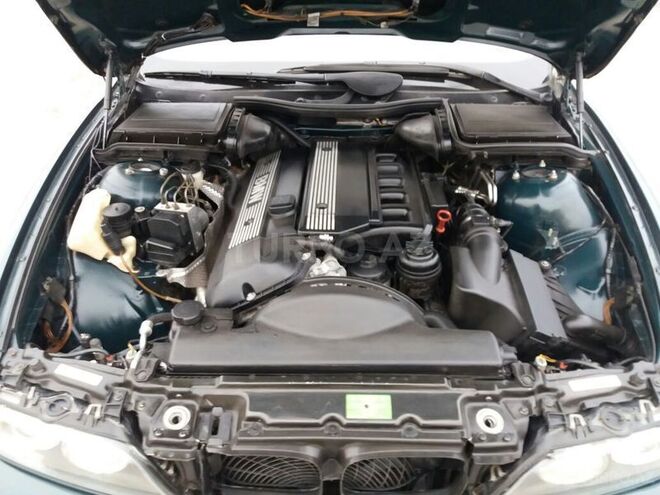 BMW 528 1998, 190,000 km - 2.8 l - Bakı