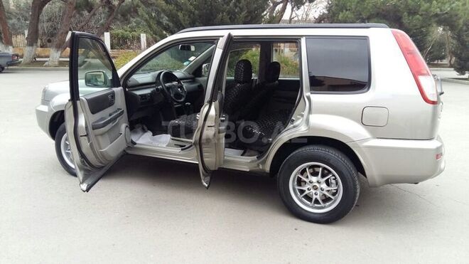 Nissan X-Trail 2001, 180,231 km - 2.0 l - Bakı