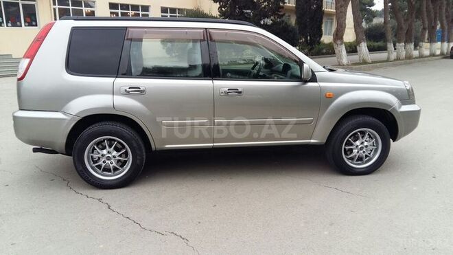 Nissan X-Trail 2001, 180,231 km - 2.0 l - Bakı