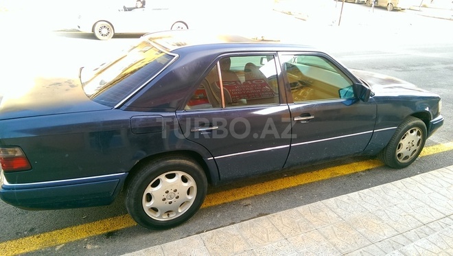 Mercedes E 200 1994, 285,000 km - 2.0 l - Bakı