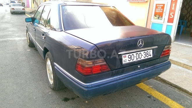 Mercedes E 200 1994, 285,000 km - 2.0 l - Bakı
