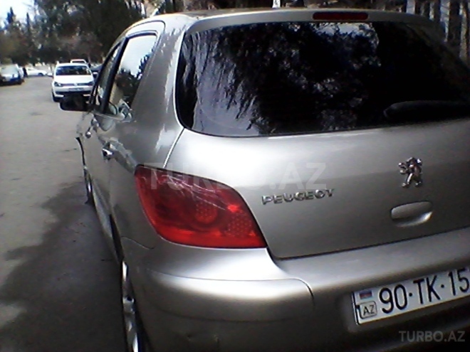 Peugeot 307 2008, 150,000 km - 2.0 л - Bakı