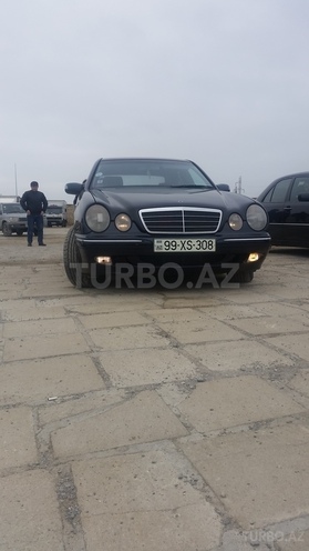 Mercedes E 270 1999, 450,000 km - 2.7 l - Bakı