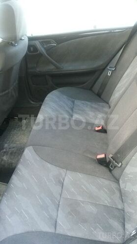 Mercedes E 240 2000, 243,000 km - 2.4 л - İsmayıllı