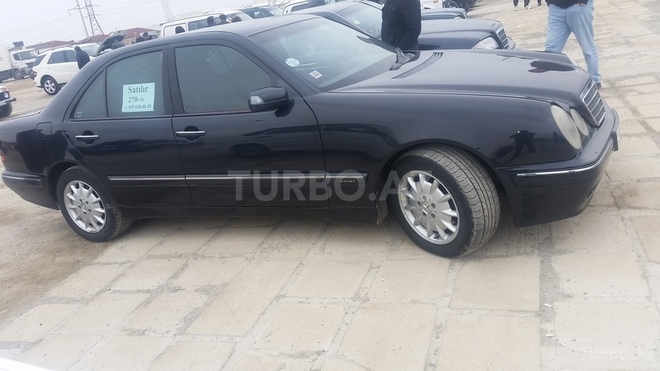 Mercedes E 270 1999, 450,000 km - 2.7 l - Bakı