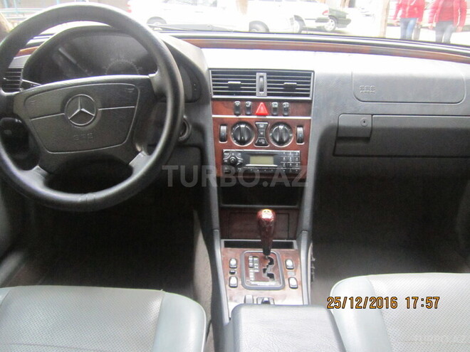 Mercedes C 230 1999, 198,000 km - 2.3 л - Bakı