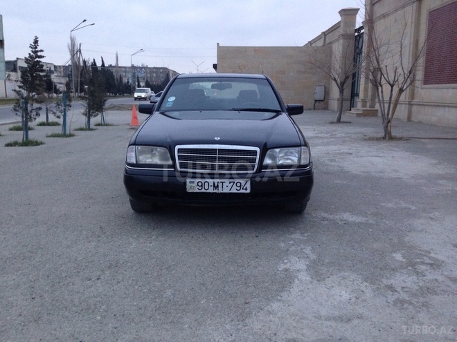 Mercedes C 180 1995, 276,000 km - 1.8 l - Sumqayıt