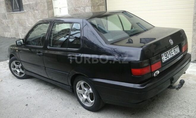 Volkswagen Vento 1998, 238,000 km - 1.8 l - Bakı