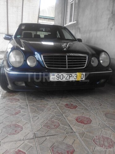 Mercedes E 240 2000, 205,000 km - 2.4 l - Masallı