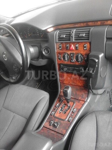 Mercedes E 240 2000, 205,000 km - 2.4 l - Masallı