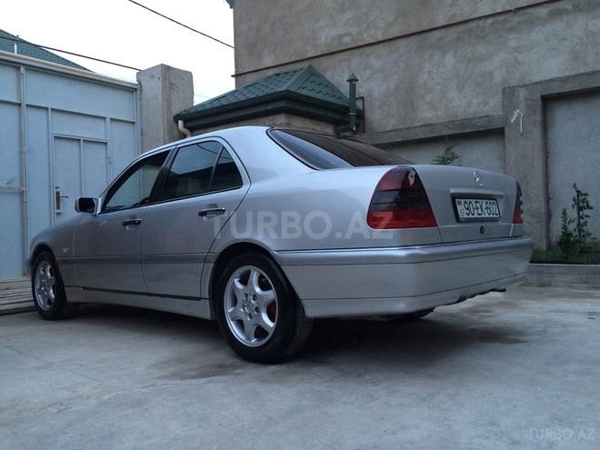 Mercedes C 200 1998, 370,564 km - 2.0 l - Bakı