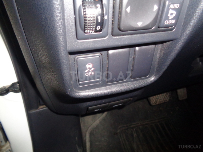Nissan Juke 2012, 119,000 km - 1.6 л - Bakı