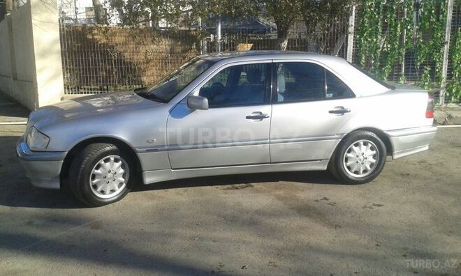 Mercedes C 180 1998, 292,000 km - 0.2 l - Bakı