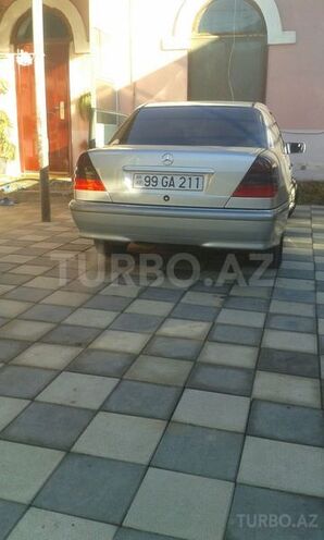 Mercedes C 180 1998, 292,000 km - 0.2 l - Bakı