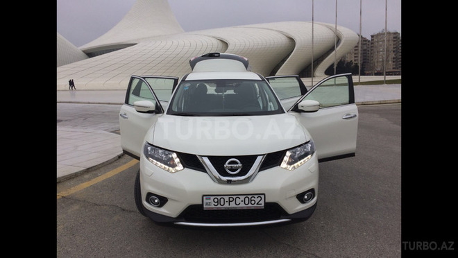Nissan X-Trail 2016, 3,250 km - 2.0 l - Bakı