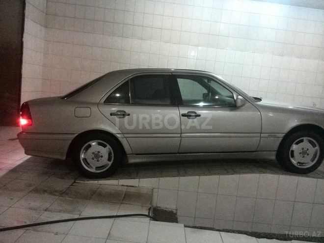Mercedes C 230 1998, 188,888 km - 2.3 l - Bakı