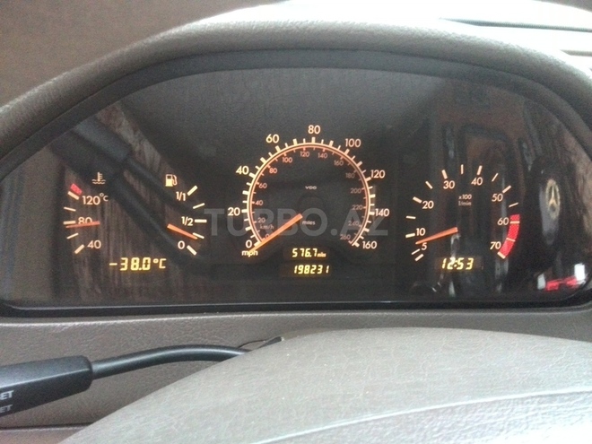 Mercedes C 230 1998, 188,888 km - 2.3 l - Bakı