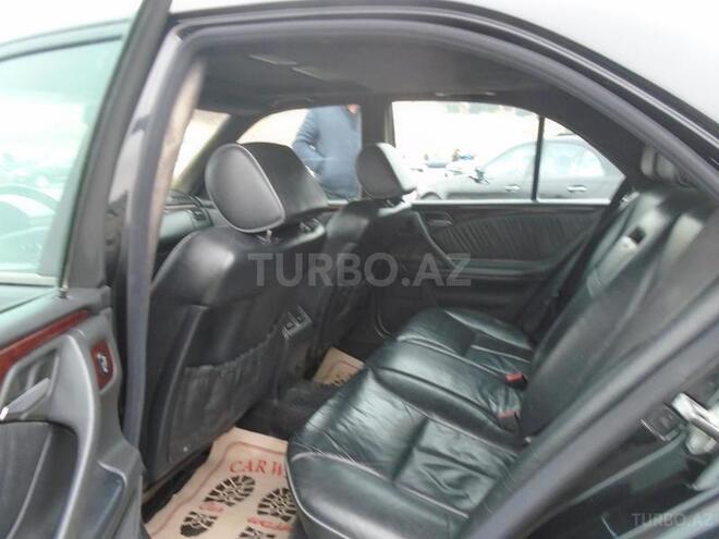 Mercedes E 320 2000, 196,000 km - 3.2 l - Bakı