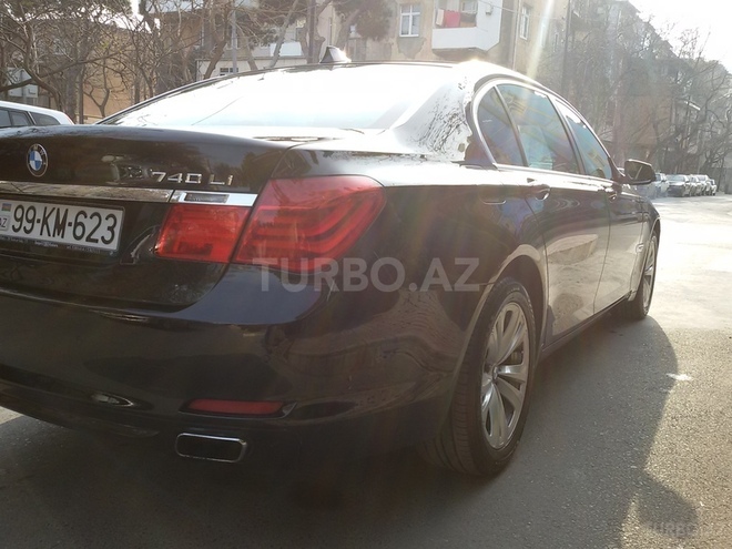 BMW 740 2010, 215,000 km - 3.0 l - Bakı