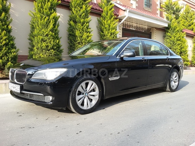 BMW 740 2010, 215,000 km - 3.0 l - Bakı