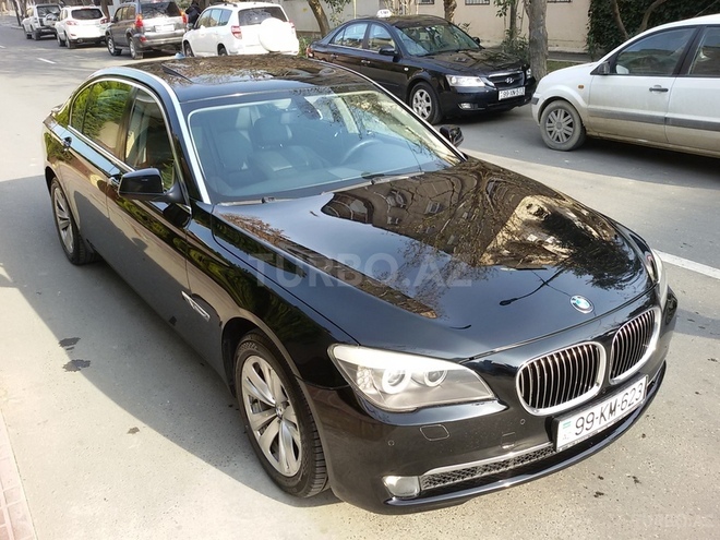 BMW 740 2010, 215,000 km - 3.0 l - Bakı