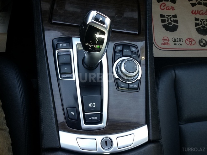 BMW 740 2010, 215,000 km - 3.0 l - Bakı