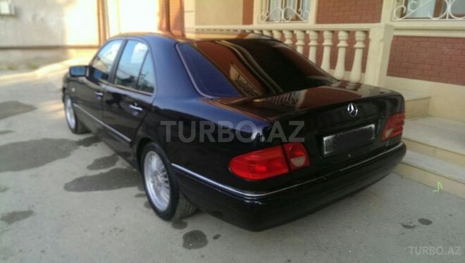 Mercedes E 320 1996, 185,000 km - 3.2 l - Bakı