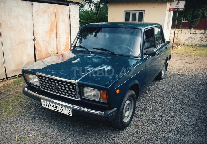 LADA (VAZ) 2107 2002, 240,000 km - 1.6 l - Astara
