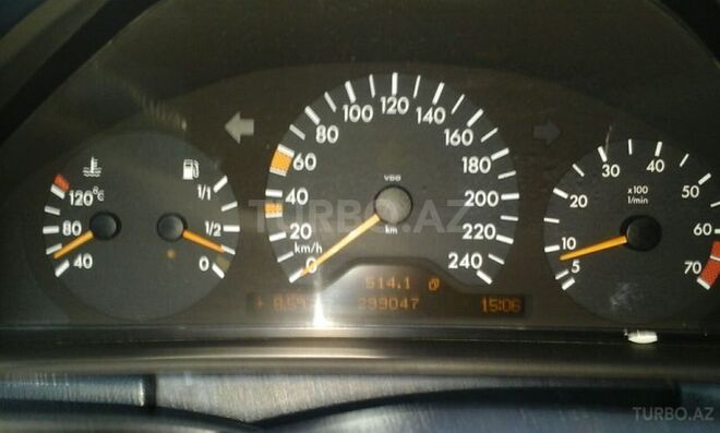 Mercedes E 240 1998, 299,047 km - 2.4 l - Bakı