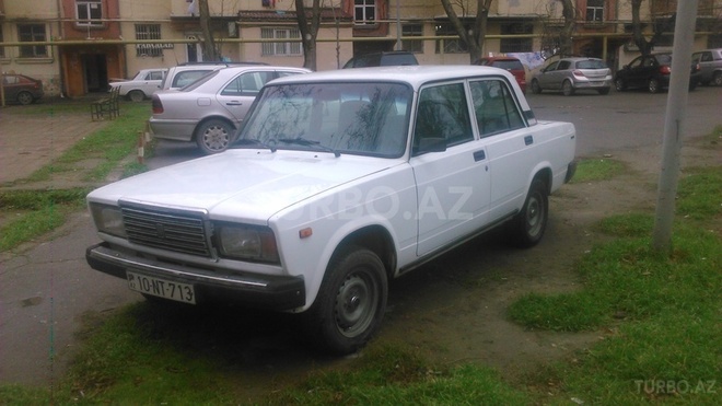LADA (VAZ) 2107 2005, 136,000 km - 1.6 l - Bakı