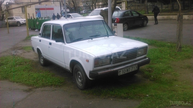 LADA (VAZ) 2107 2005, 136,000 km - 1.6 l - Bakı