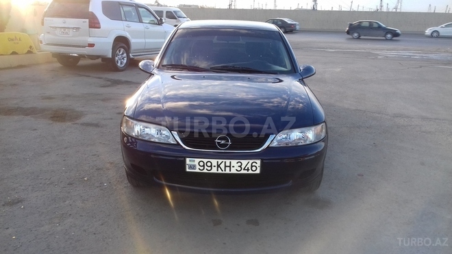 Opel Vectra 1999, 240,000 km - 1.6 l - Bakı
