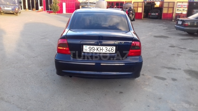 Opel Vectra 1999, 240,000 km - 1.6 l - Bakı