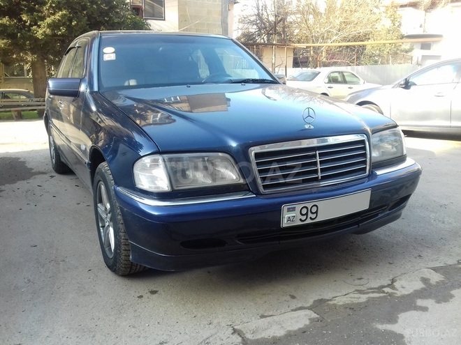 Mercedes C 240 1998, 365,000 km - 2.4 л - Bakı