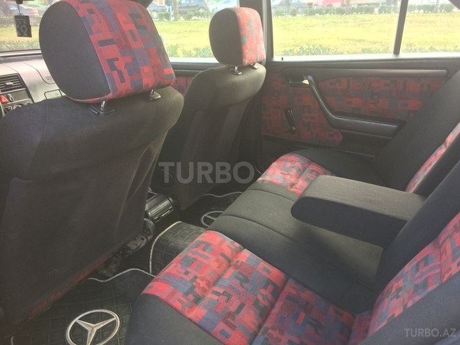 Mercedes C 180 1997, 146,785 km - 1.8 l - Xırdalan