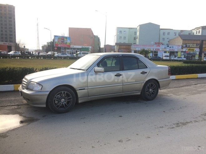 Mercedes C 180 1997, 146,785 km - 1.8 l - Xırdalan