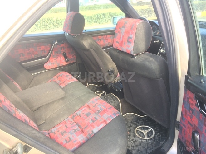 Mercedes C 180 1997, 146,785 km - 1.8 l - Xırdalan