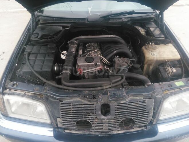 Mercedes C 250 1997, 225,328 km - 2.5 l - Ağdaş