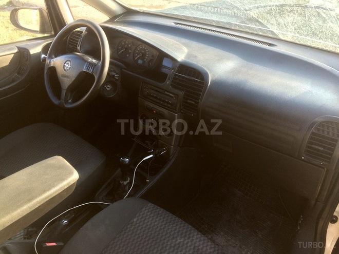 Opel Zafira 2003, 315,201 km - 2.0 l - Bakı